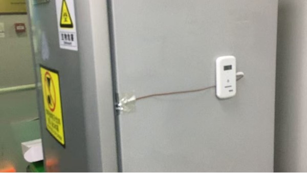 如果安裝溫濕度監控設備能夠自動通知到相關負責人是不是就能避免很多損失呢?26.1.28